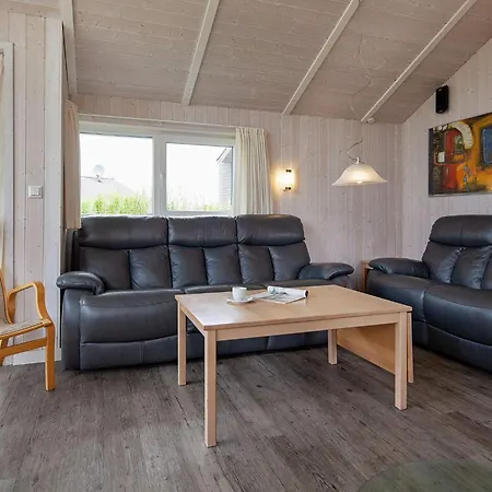 Semesterbostad 6 Person In